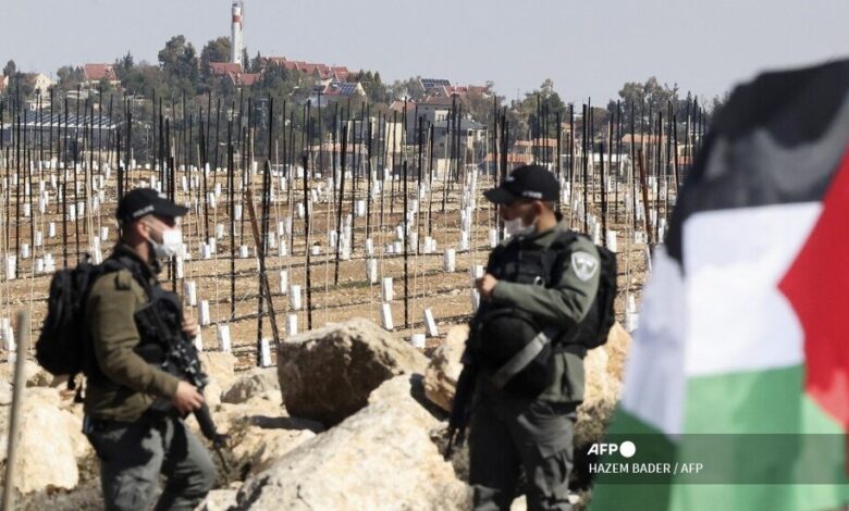 "الشاباك" يحذر: السلطة الفلسطينية تواجه خطر الانهيار بسبب الإفلاس